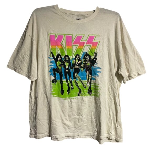 KISS Band Graphic Tee Size Large 100% Cotton Light Yellow Short Sleeve Unisex - Picture 1 of 5